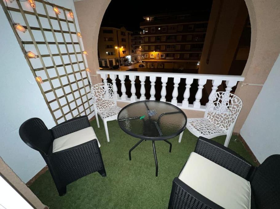 Nice And Central Apartment Torrevieja Zewnętrze zdjęcie