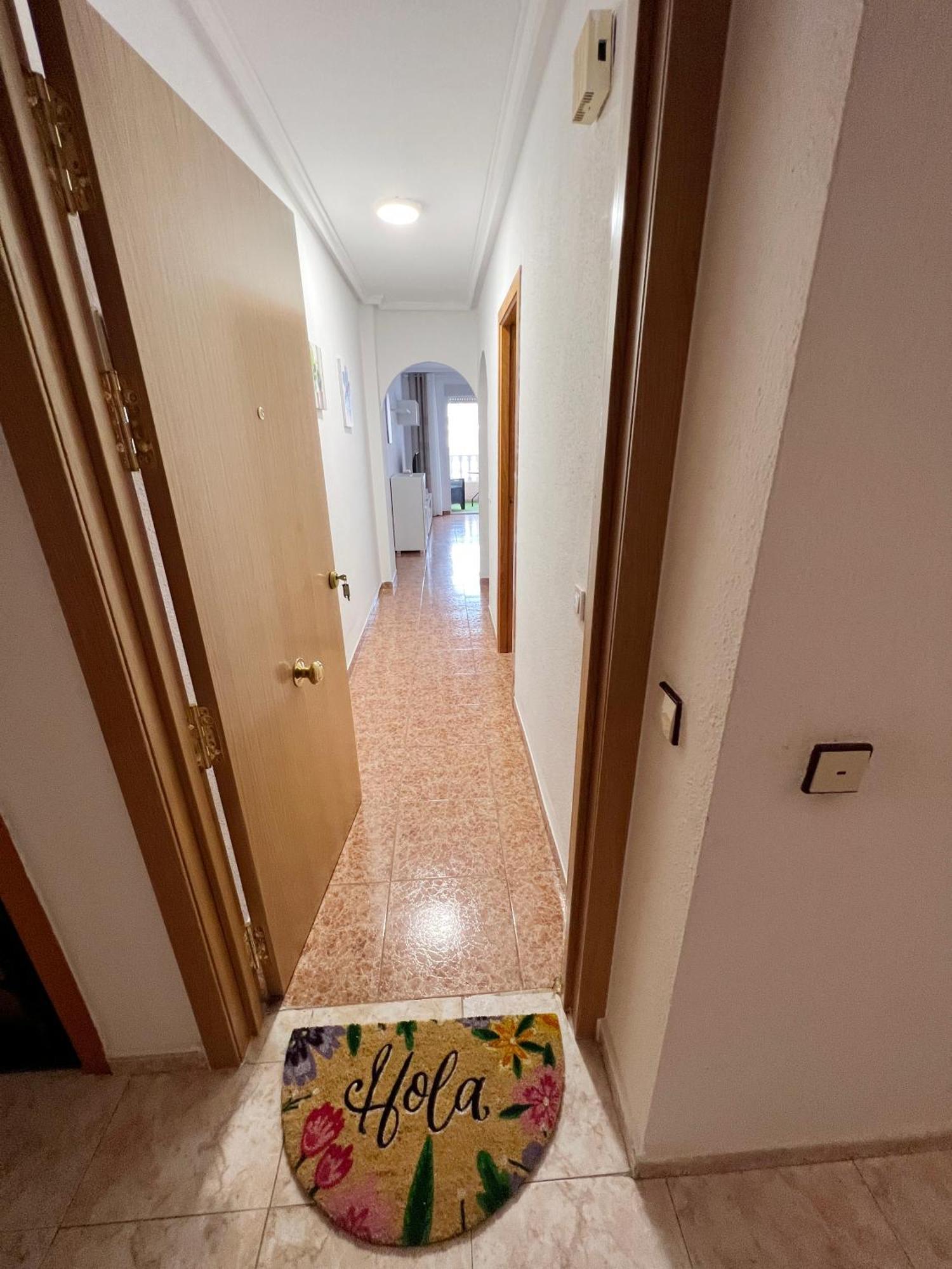 Nice And Central Apartment Torrevieja Zewnętrze zdjęcie