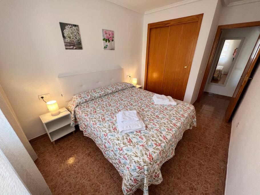 Nice And Central Apartment Torrevieja Zewnętrze zdjęcie